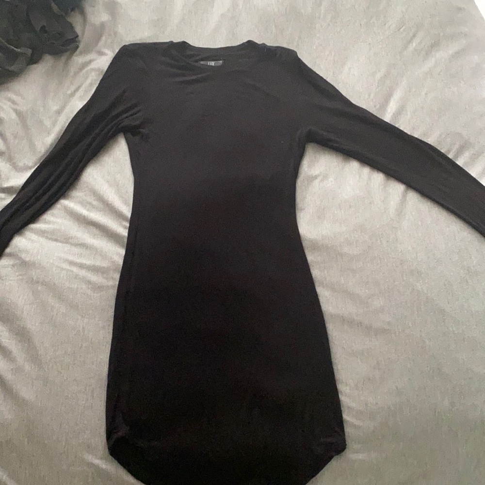 Womens super soft short scoop hem black dress